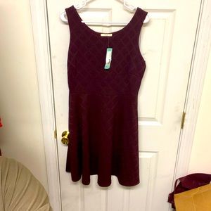 Le Lis Kano Textured Knit Dress